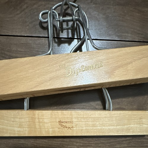 Vintage wooden clamp - wooden,