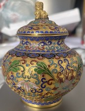 Beautiful 18th Century Cloisonné Lidded Jar With Foo Dog Finial Possibly A Koro