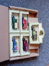 Lledo vintage walkers - lledo, crisp