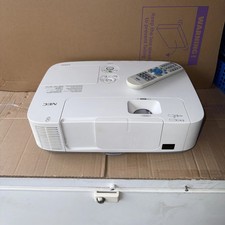 NEC M420X HD Projector - 4200 Lumens - HDMI 1080p - 800 Lamp Hours Used remote
