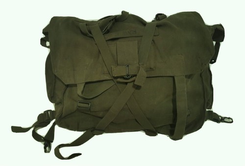 Vintage army pack - army,