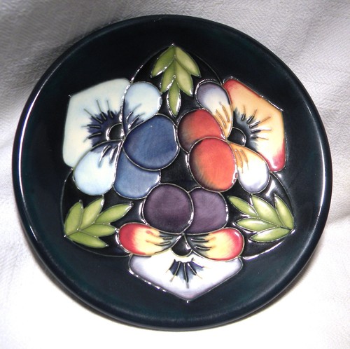 Moorcroft pottery pin dish - moorcroft,