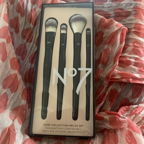 No7 core collection brush - no7,
