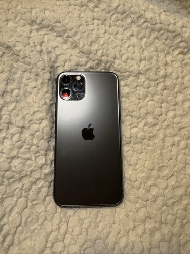 Iphone pro space grey - 11,