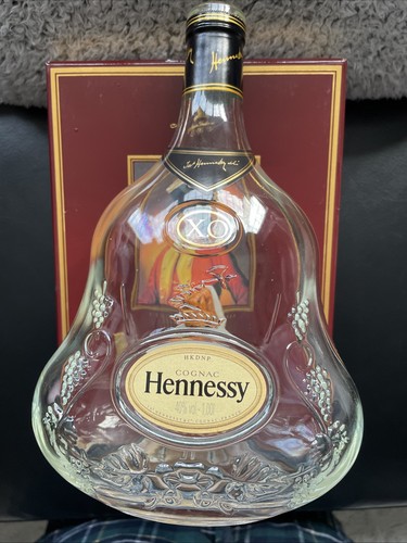 Hennessy cognac empty - cognac,