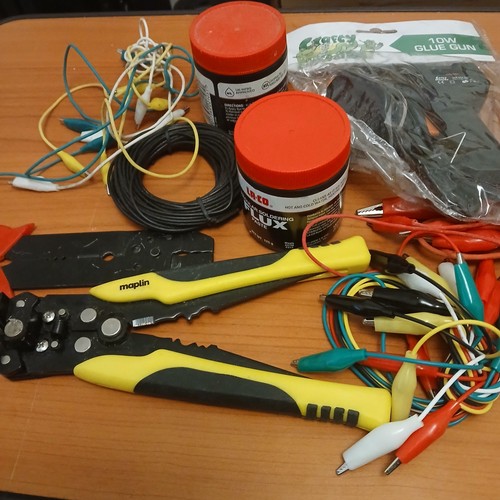 Electronics kit maplin wire - maplin,