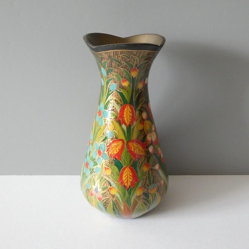 Kashmiri vase hand - vase,