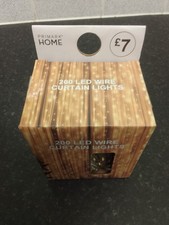Primark 200 LED wire curtain