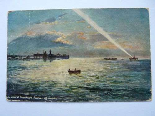 Warships searchlight - warships, at