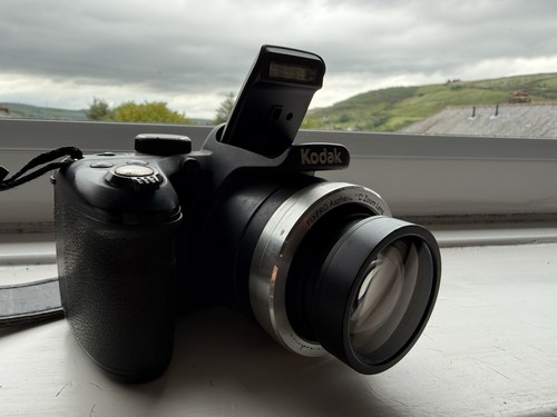 Kodak pixpro az365 - 16mp, is