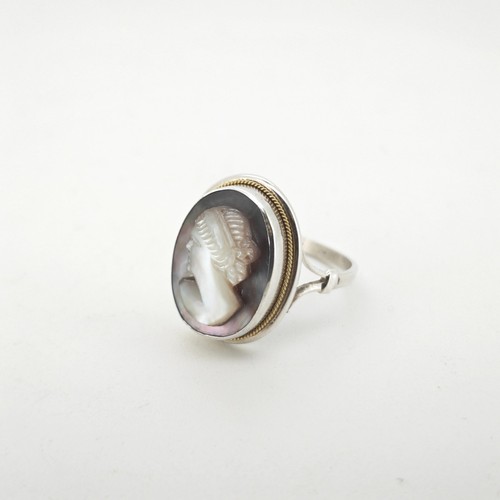 Vintage shell cameo ring - shell,