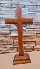 Walnut cross self - cross.,
