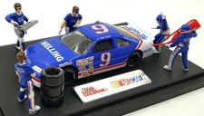 Racing Champions 1/24 Scale RCPS05 - Ford NASCAR #9 Melling Pit Stop Display