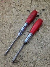 2 X Vintage Footprint Ratcheting Screwdrivers