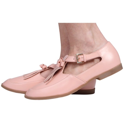 Ladies womens cut - cut, flat