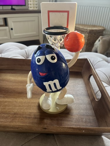 Basketball player candy - basketball,
