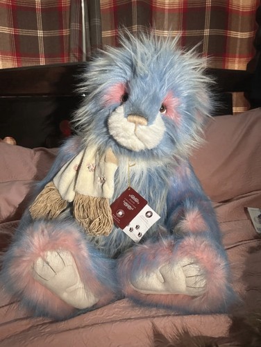 Charlie bears helter - charlie,
