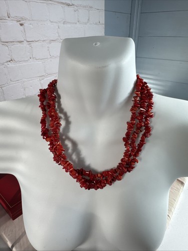 Red coral necklace - red,