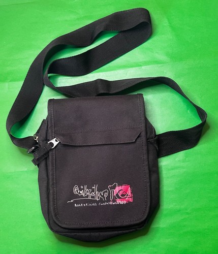 Vintage small y2k quicksilver - vintage,