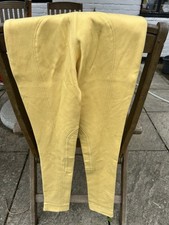 BNWOT canary Jodhpurs Hy Size 24 Showing Horse Riding