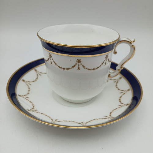 Antique bishop stonier - &,