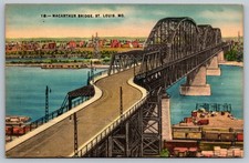 Vintage MacArthur Bridge St