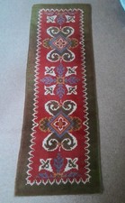 rug carpet fireside vintage retro runner bedside latch hook wool boho 