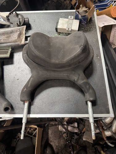 Saab headrest - 95,