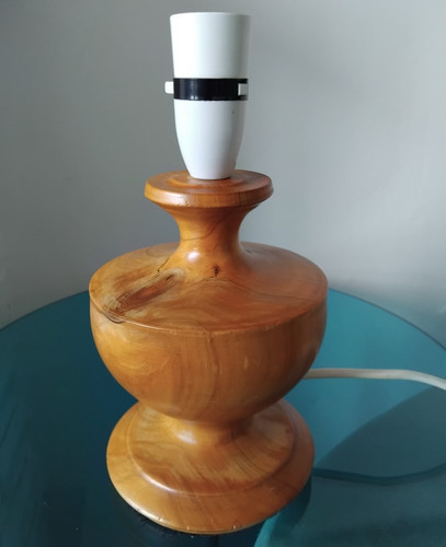 Vintage urn shape solid - urn,