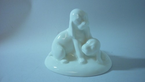 Royal doulton playful - royal,