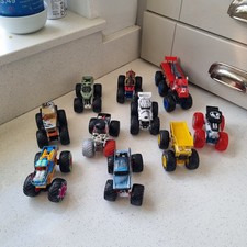 Monster Jam Monster Truck 1:64