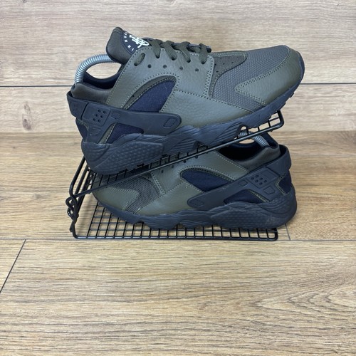 Nike shoes mens - size, uk