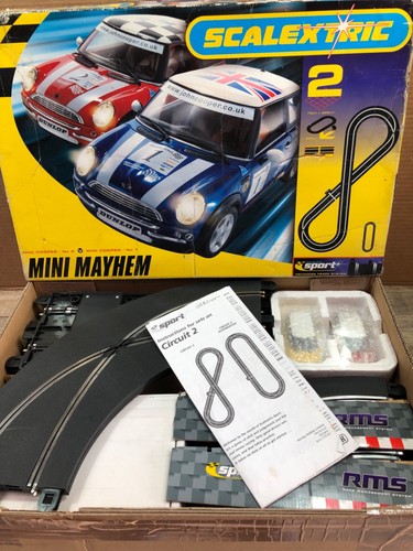 Scalextric mini mayhem car set - mini,