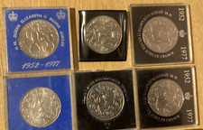 13 Crowns, Two year sets & 4 Isle of Man World Cup 1982 Crowns & a ten bob note