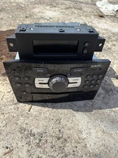 VAUXHALL CORSA D 06-10 PIANO BLACK STEREO RADIO CD30 MP3 WITH CLOCK