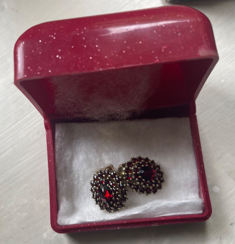 Czech garnet gold plated - garnet,