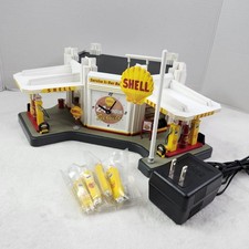 DANBURY MINT VINTAGE SHELL SERVICE STATION CLOCK DISPLAY DIORAMA 1:24 WORKS! 