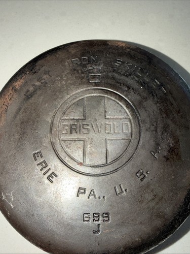 Griswold cast iron skillet - cast,