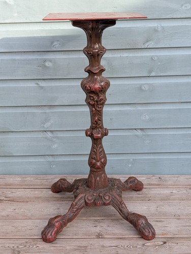 Victorian style cast - victorian,