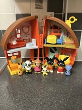Bing Bunny Fold Out House