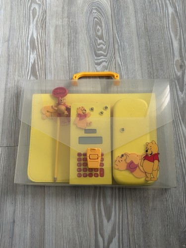 Winnie the pooh disney - winnie,