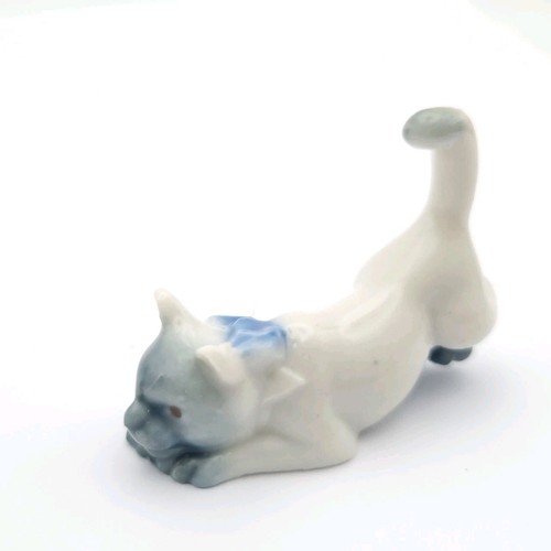 Wade whimsies kitten figurine - kitten,