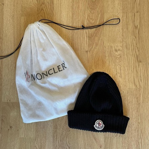 Black moncler wool ribbed - black,