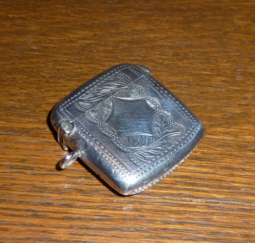 Antique solid silver vesta - antique,