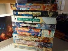 Terry Pratchett  8 book bundle #1  Discworld series Corgi Books  1990 Josh Kirby