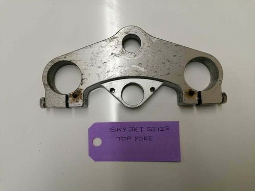 Top yoke fork - clamp, sky