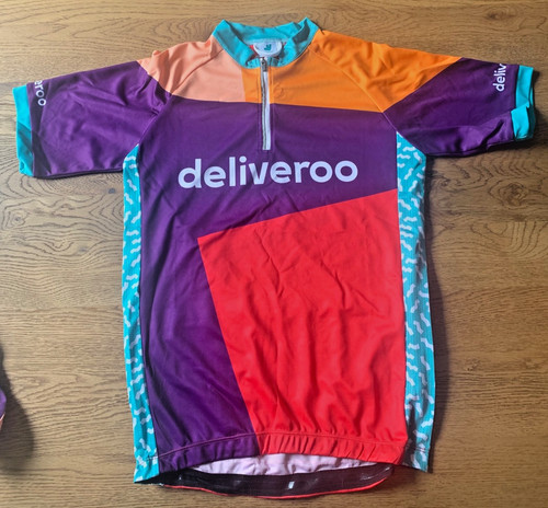 Official deliveroo cycling kit - deliveroo,