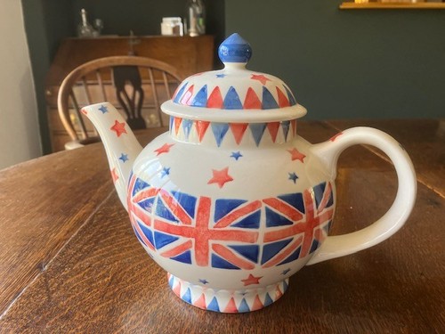 Emma bridgewater teapot good - bridgewater,