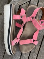 PENELOPE CHILVERS NEON PINK