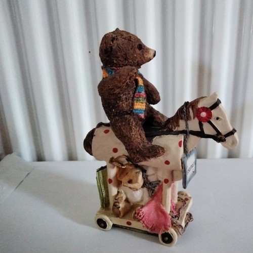 Colour box collectors club - collectors,